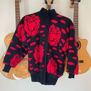 Vintage digital rose zip up jacket ❤️🖤